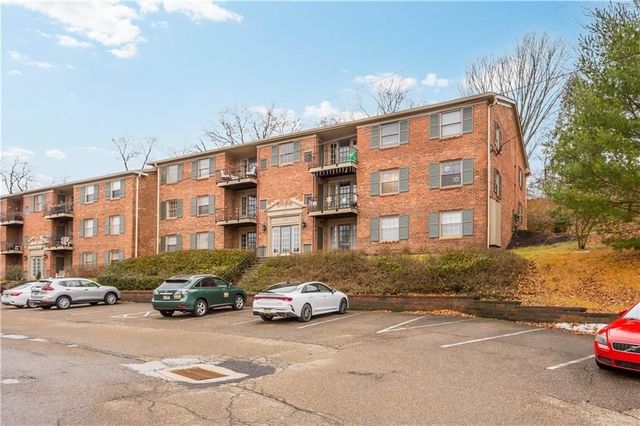 1020 Margarite Dr. H, Scott Twp, PA 15216