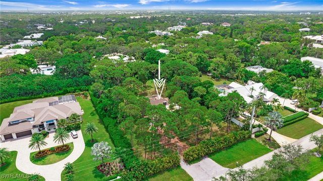 6640 Trail BLVD, Naples, FL 34108