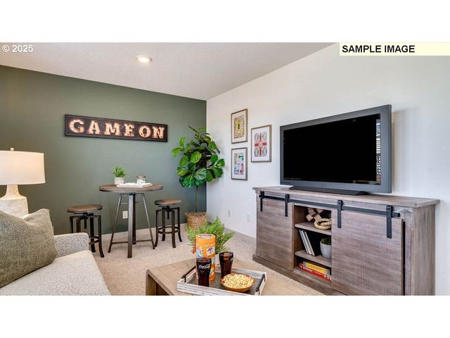 1518 W 14TH Ave, La Center, WA 98629