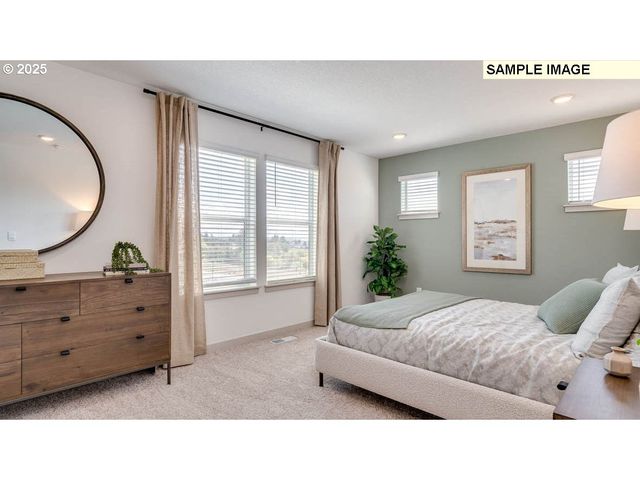 1518 W 14TH Ave, La Center, WA 98629