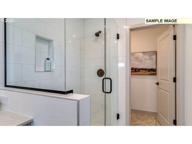 1518 W 14TH Ave, La Center, WA 98629