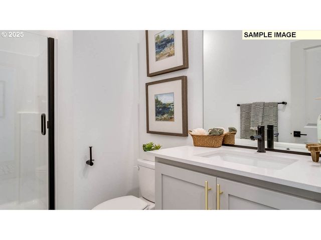1518 W 14TH Ave, La Center, WA 98629