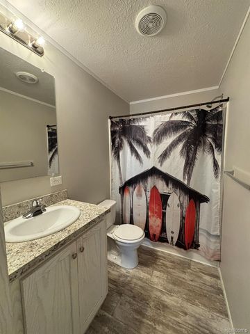 3621 Hawthorne Street, Village Of Clarkston, MI 48348