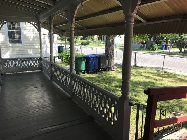 803 MONTANA ST, San Antonio, TX 78203