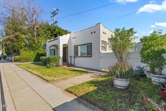 208 N Fremont Avenue, Alhambra, CA 91801