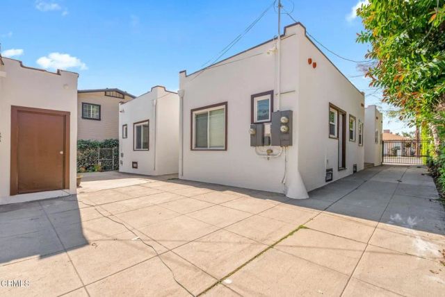 208 N Fremont Avenue, Alhambra, CA 91801