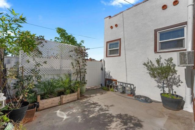 208 N Fremont Avenue, Alhambra, CA 91801