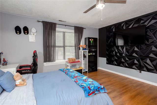 1220 Wade Green Circle NW, Acworth, GA 30102
