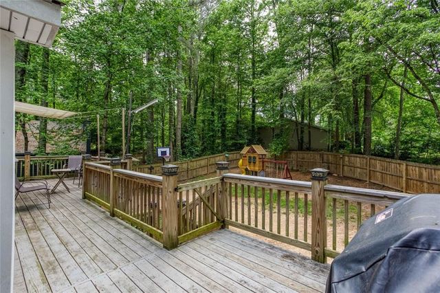 1220 Wade Green Circle NW, Acworth, GA 30102