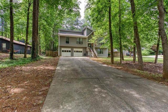 1220 Wade Green Circle NW, Acworth, GA 30102