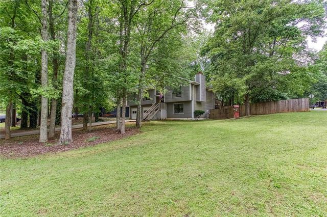1220 Wade Green Circle NW, Acworth, GA 30102