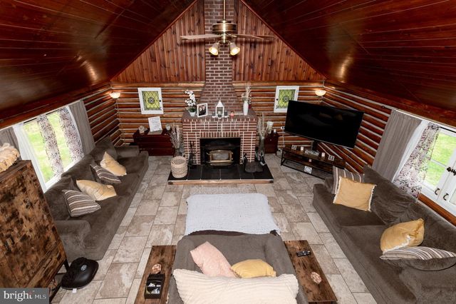 5325 LINDA WAY, Hammonton, NJ 08037