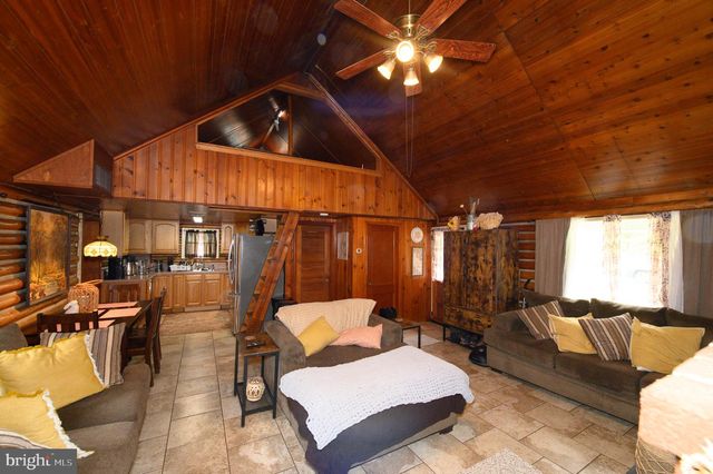 5325 LINDA WAY, Hammonton, NJ 08037