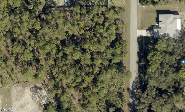 1313 Euclid AVE, Lehigh Acres, FL 33972