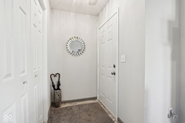 6711 Bridgefield Way, Indianapolis, IN 46254