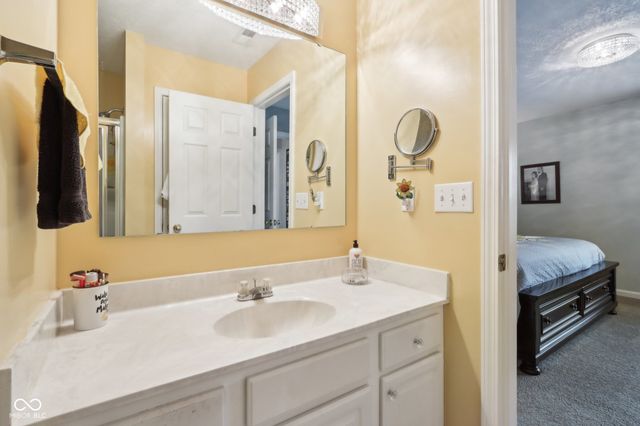 6711 Bridgefield Way, Indianapolis, IN 46254