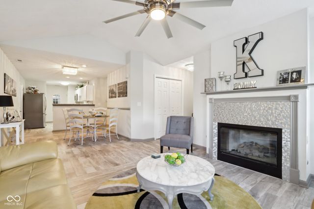 6711 Bridgefield Way, Indianapolis, IN 46254