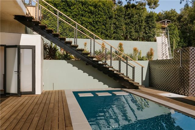 4671 Bedel Street, Woodland Hills, CA 91364
