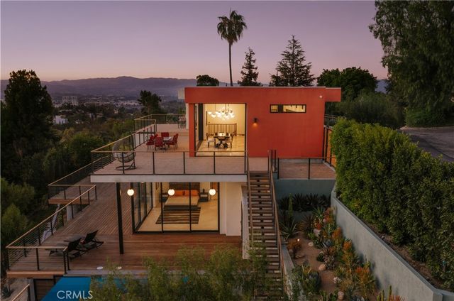 4671 Bedel Street, Woodland Hills, CA 91364