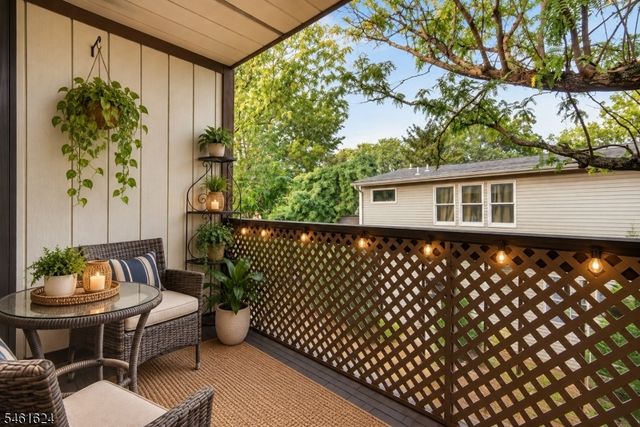 19 Plauderville Ave 208, Garfield City, NJ 07026