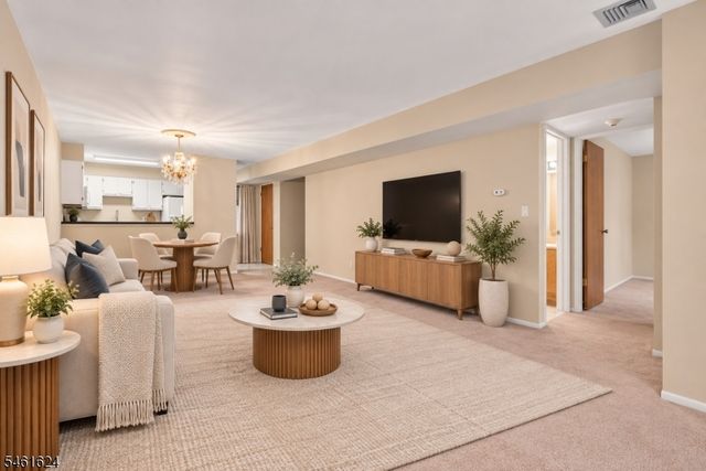 19 Plauderville Ave 208, Garfield City, NJ 07026