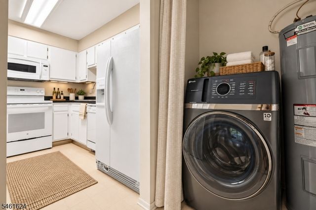 19 Plauderville Ave 208, Garfield City, NJ 07026
