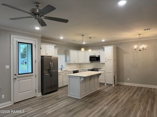 701 Margaret Avenue, Rayne, LA 70578