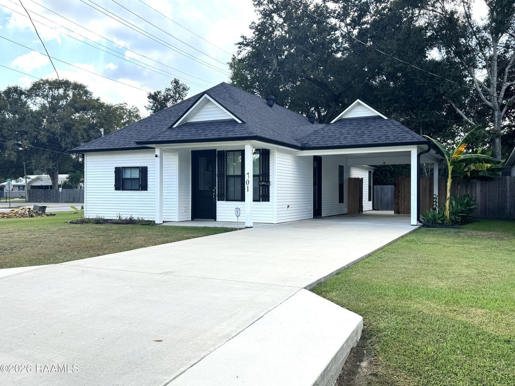 701 Margaret Avenue, Rayne, LA 70578
