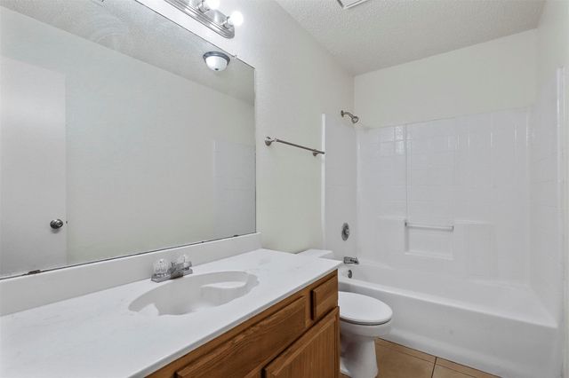 2804 Monthaven Drive, Arlington, TX 76001