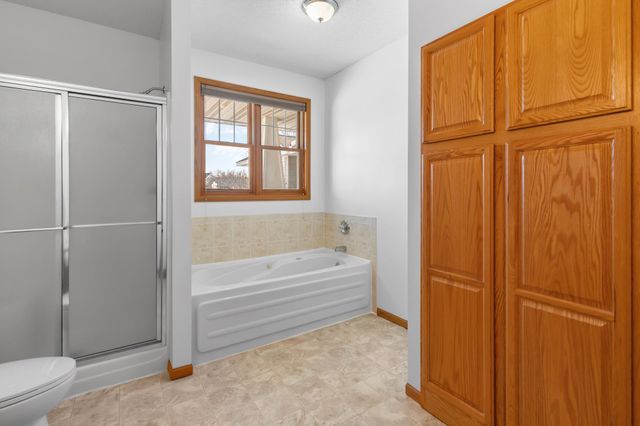 6555 Riverwood Lane, Brooklyn Center, MN 55430