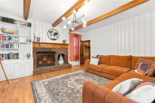 414 Forest Hill Cres, Suffolk, VA 23434