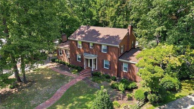 414 Forest Hill Cres, Suffolk, VA 23434