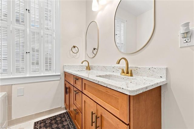 414 Forest Hill Cres, Suffolk, VA 23434
