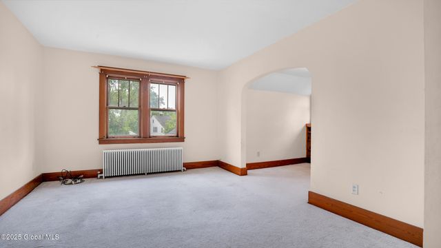 1528 Bouton Road, Troy, NY 12180