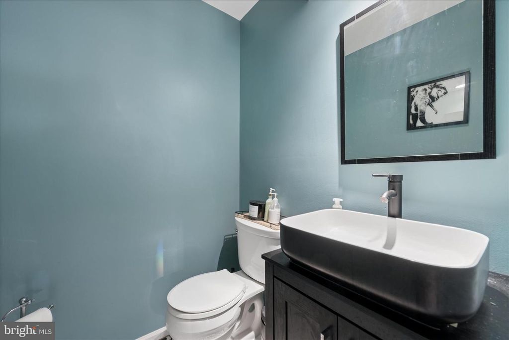 Image 22 of property listing at 7408 CINNABAR TER, Gaithersburg, MD 20879