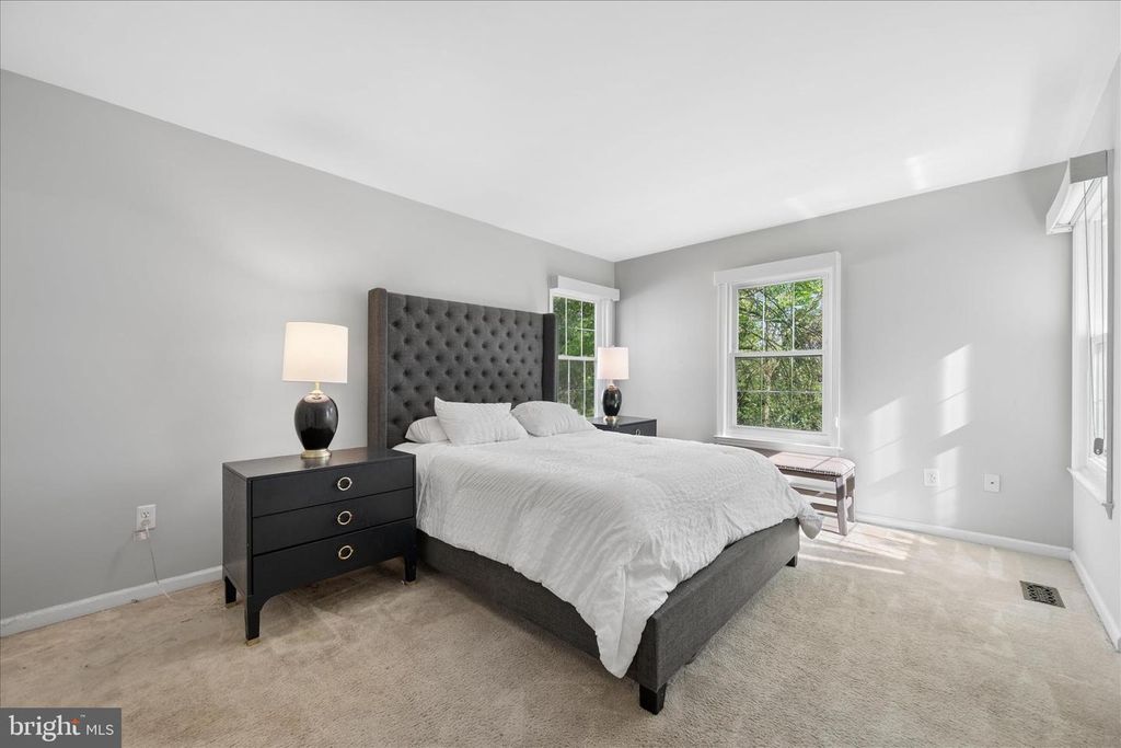 Image 24 of property listing at 7408 CINNABAR TER, Gaithersburg, MD 20879