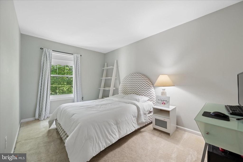 Image 28 of property listing at 7408 CINNABAR TER, Gaithersburg, MD 20879