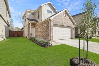 13427 Lucky Bill Lane, Houston, TX 77048