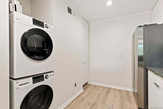 3825 centre street 19, San Diego, CA 92103