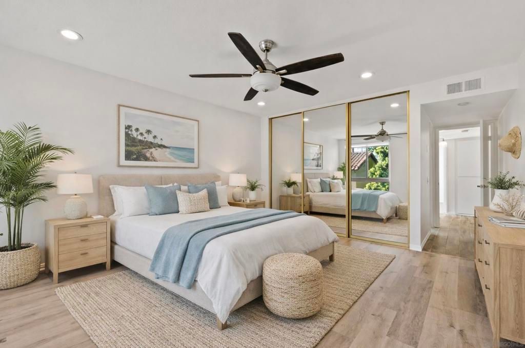 Image 11 of property listing at 3825 centre street 19, San Diego, CA 92103