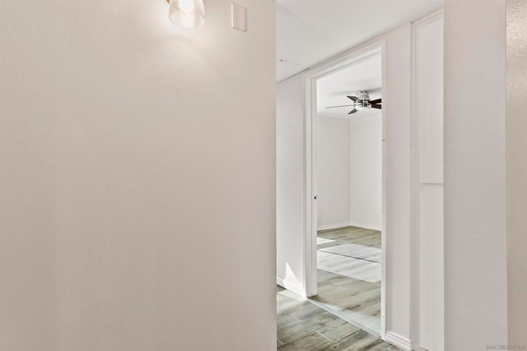 Image 16 of property listing at 3825 centre street 19, San Diego, CA 92103