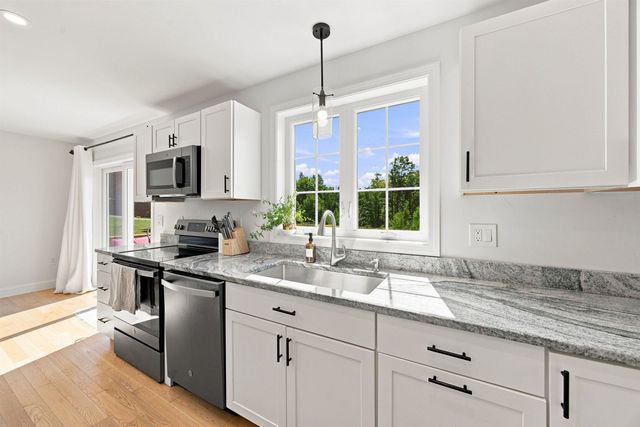 188 Mountain Road, Tuftonboro, NH 03816