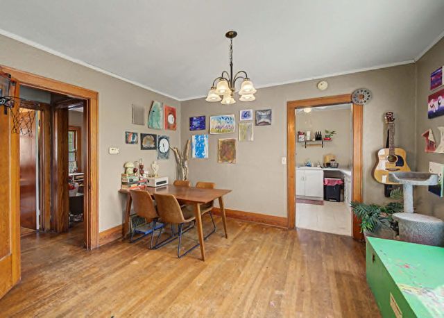 138 N 10th St., Salina, KS 67401