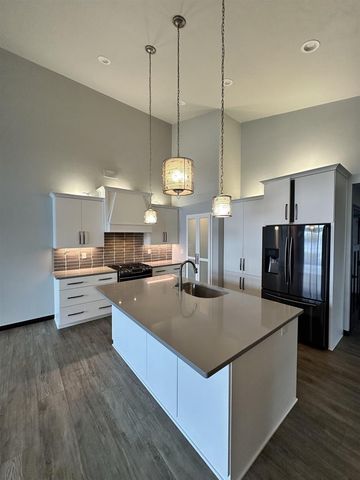 2621 BAY HARBOR CIRCLE, Green Bay, WI 54304