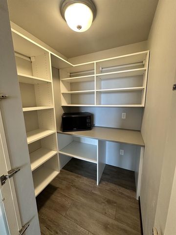 2621 BAY HARBOR CIRCLE, Green Bay, WI 54304