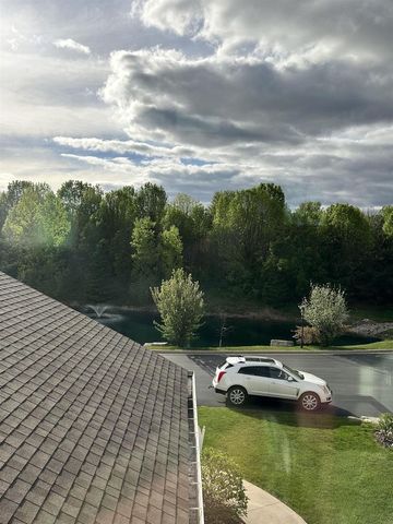 2621 BAY HARBOR CIRCLE, Green Bay, WI 54304