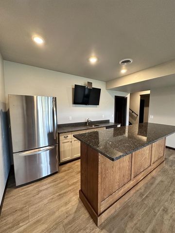 2621 BAY HARBOR CIRCLE, Green Bay, WI 54304