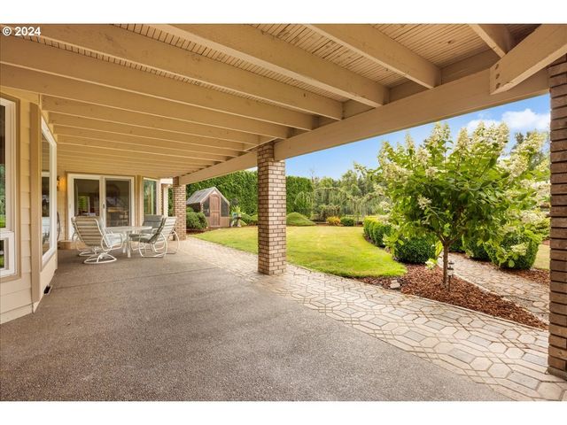 19710 Se SEMPLE Rd, Damascus, OR 97089