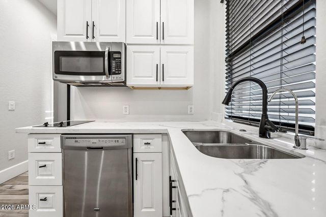 17962 W MONTECITO Avenue, Goodyear, AZ 85395