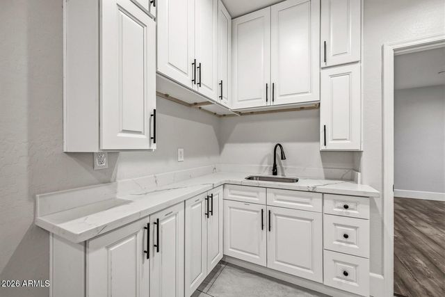 17962 W MONTECITO Avenue, Goodyear, AZ 85395